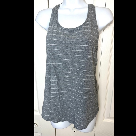 LULULEMON Yogi Everyday Tank Top Shirt Blouse Yoga Workout Gray White Striped - Picture 2 of 10